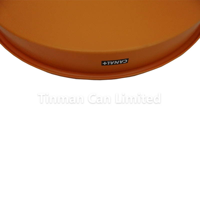 Tin tray 16